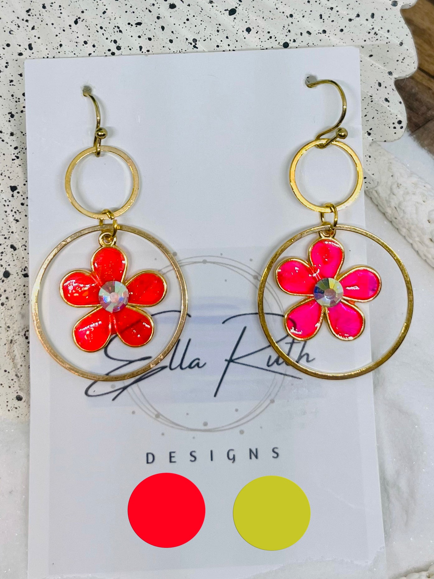 Flower Power Earring (in two colors)