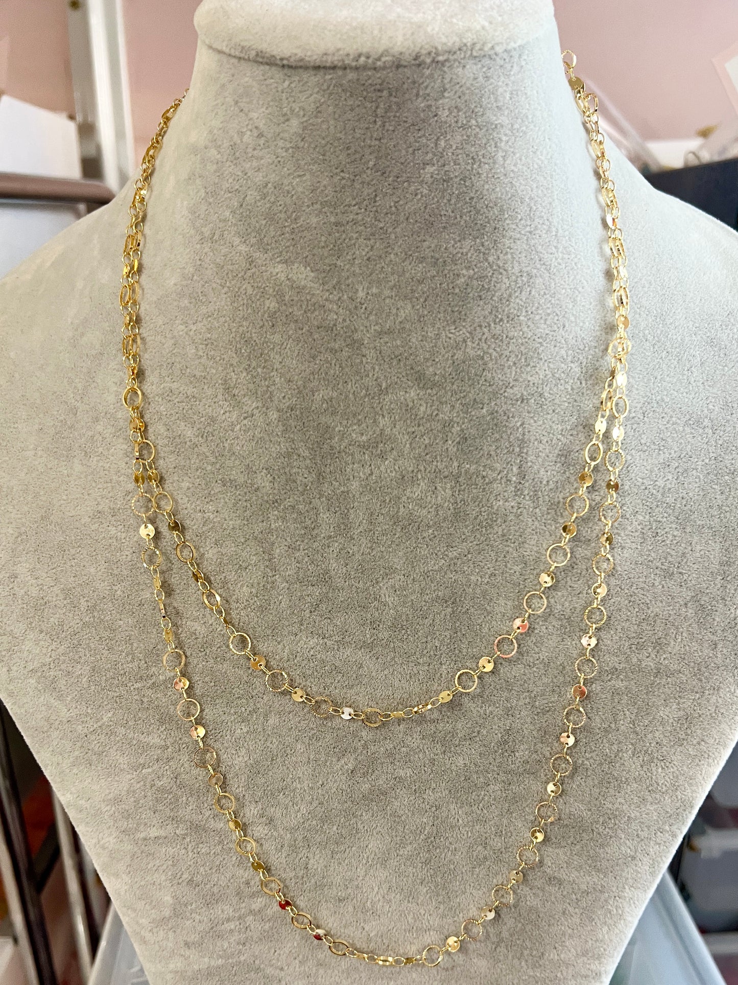 Small Circle Chain Necklace